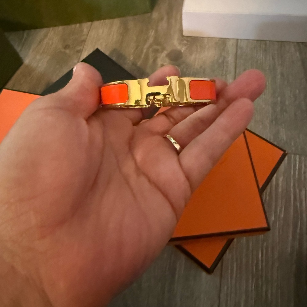 Hermes Vibrant Orange and Gold Women's Bracelet - Picture 2 of 6